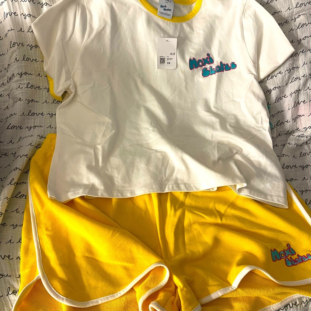 Moxi for forever 21 matching outfit